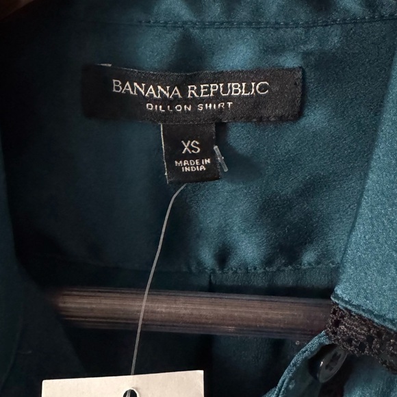 BANANA REPUBLIC RUFFLED DILLON BUTTON UP BLOUSE SIZE XS TEAL - Picture 6 of 8